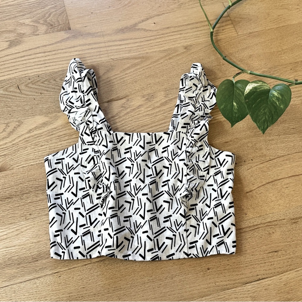 Linen Crop Top S Like New | Mud Cloth Print Black & White Geometric